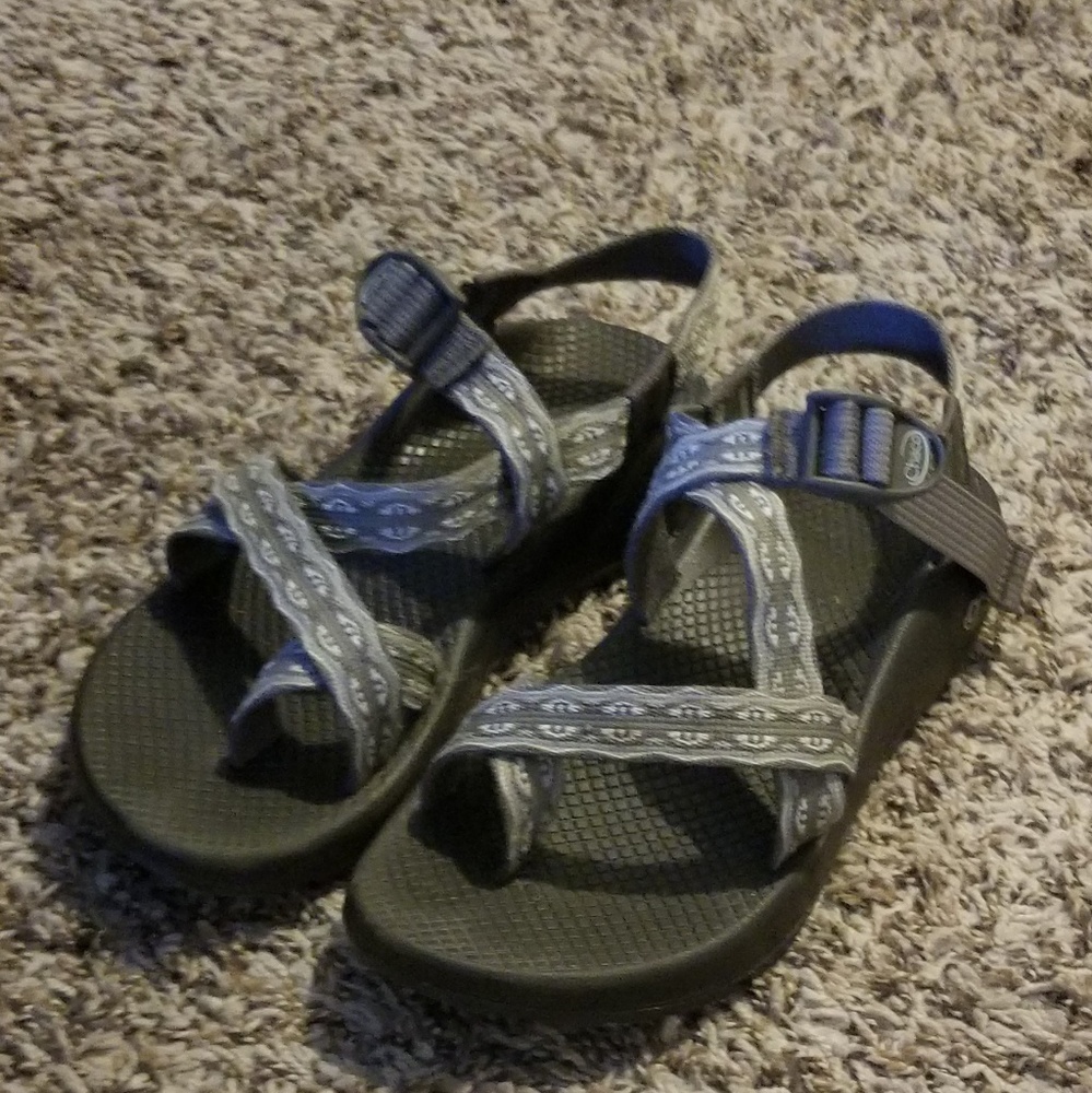 Chacos!